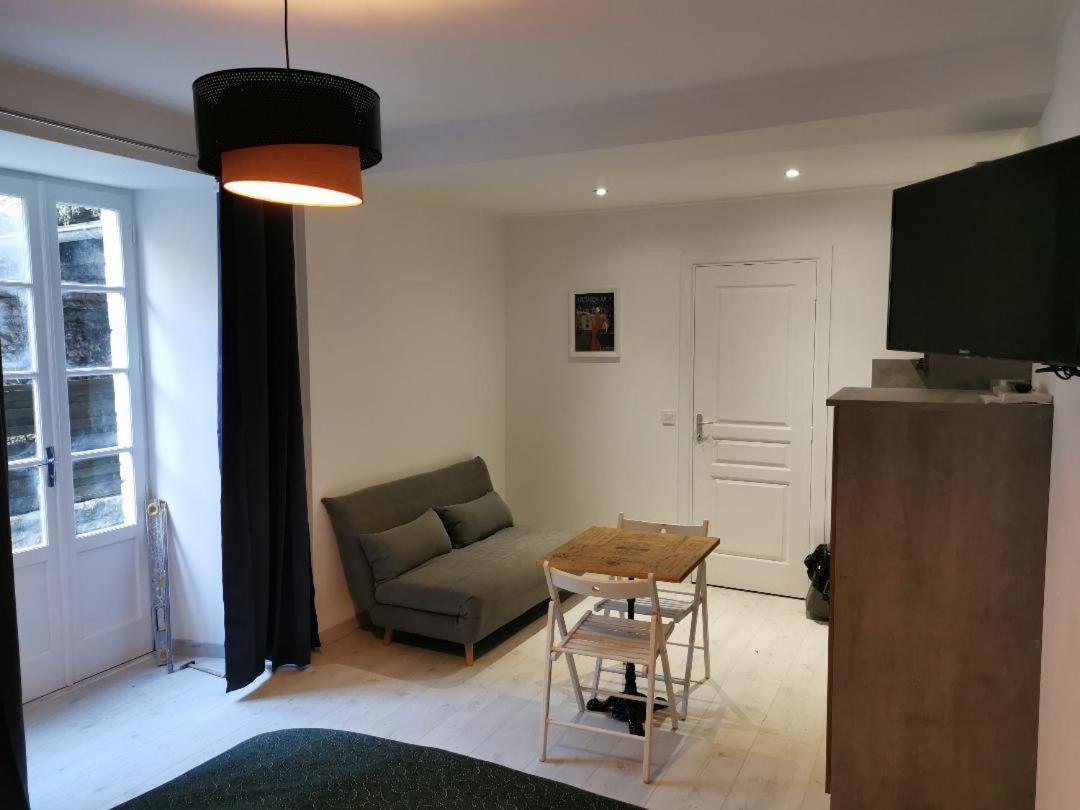 Studio Renove Centre Mansle Apartment Exterior photo